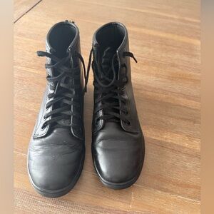 Dr Martins Sheridan Boots Size 6